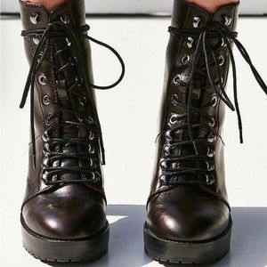 🆕 Urban Outfitters HOT Black Burgundy Leather Lace-Up Heeled Booties Sz 10